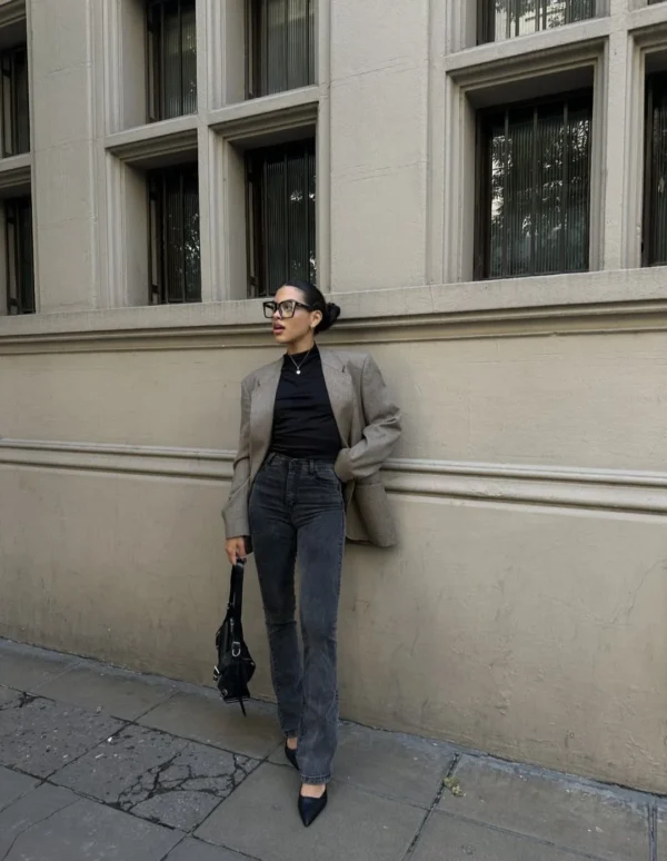 Jean Mom Liso Gris
